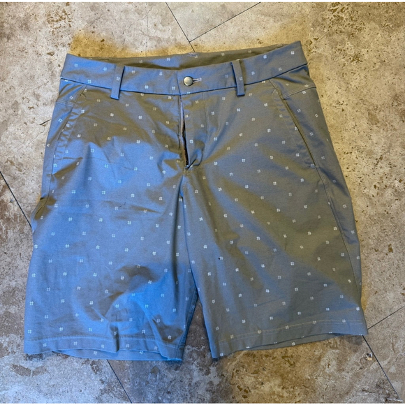 lululemon Other - Men's lululemon Shorts Gray / green White Size 34